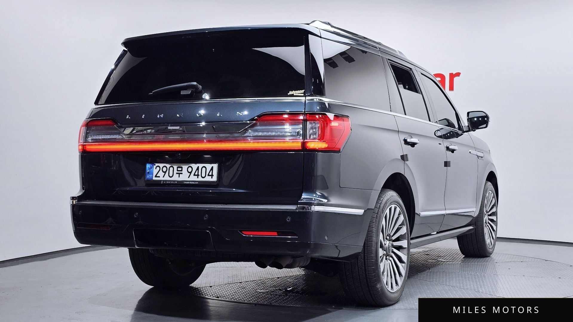 Lincoln Navigator 2021 — миниатюра 2