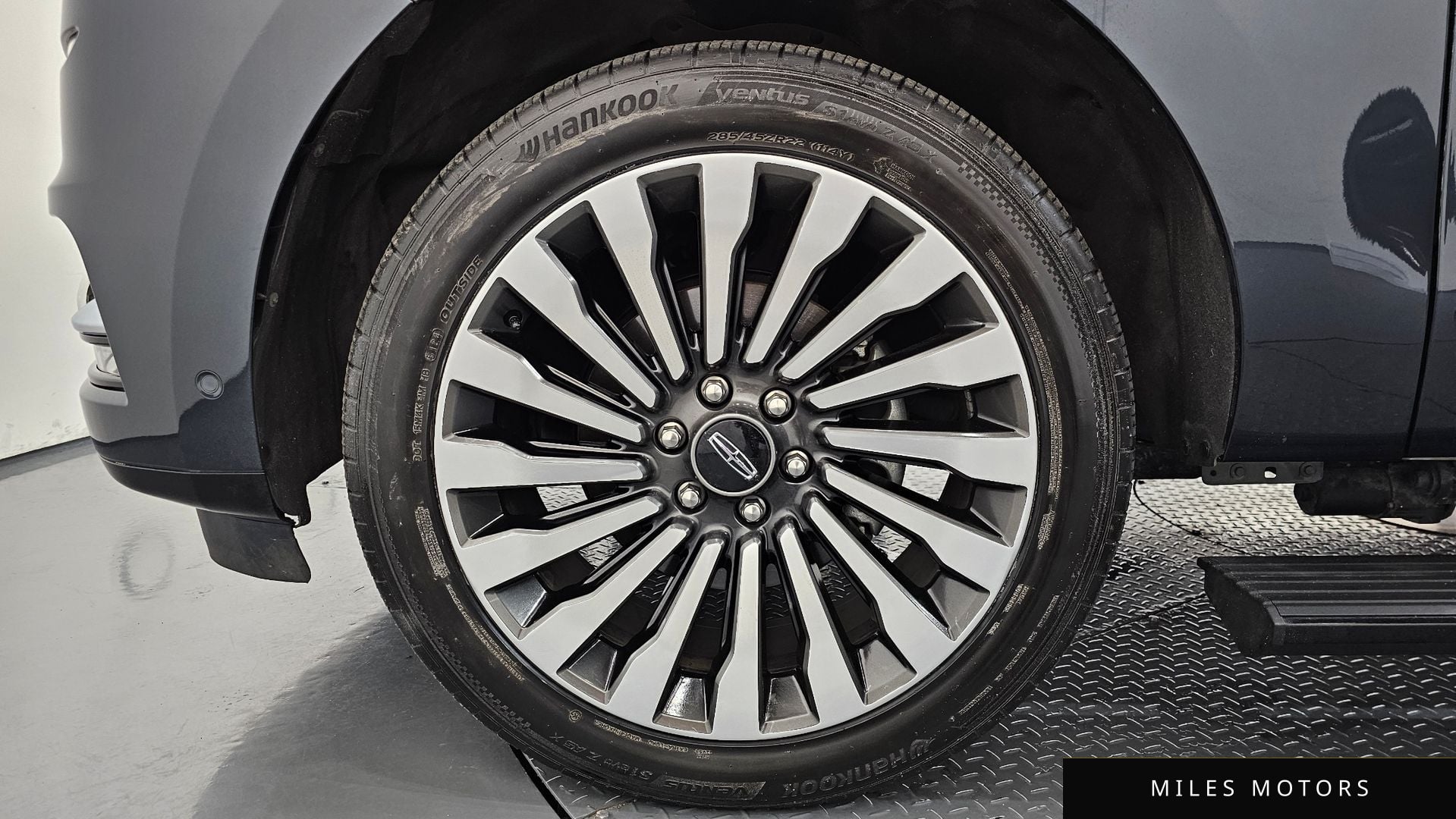 Lincoln Navigator 2021 — миниатюра 5