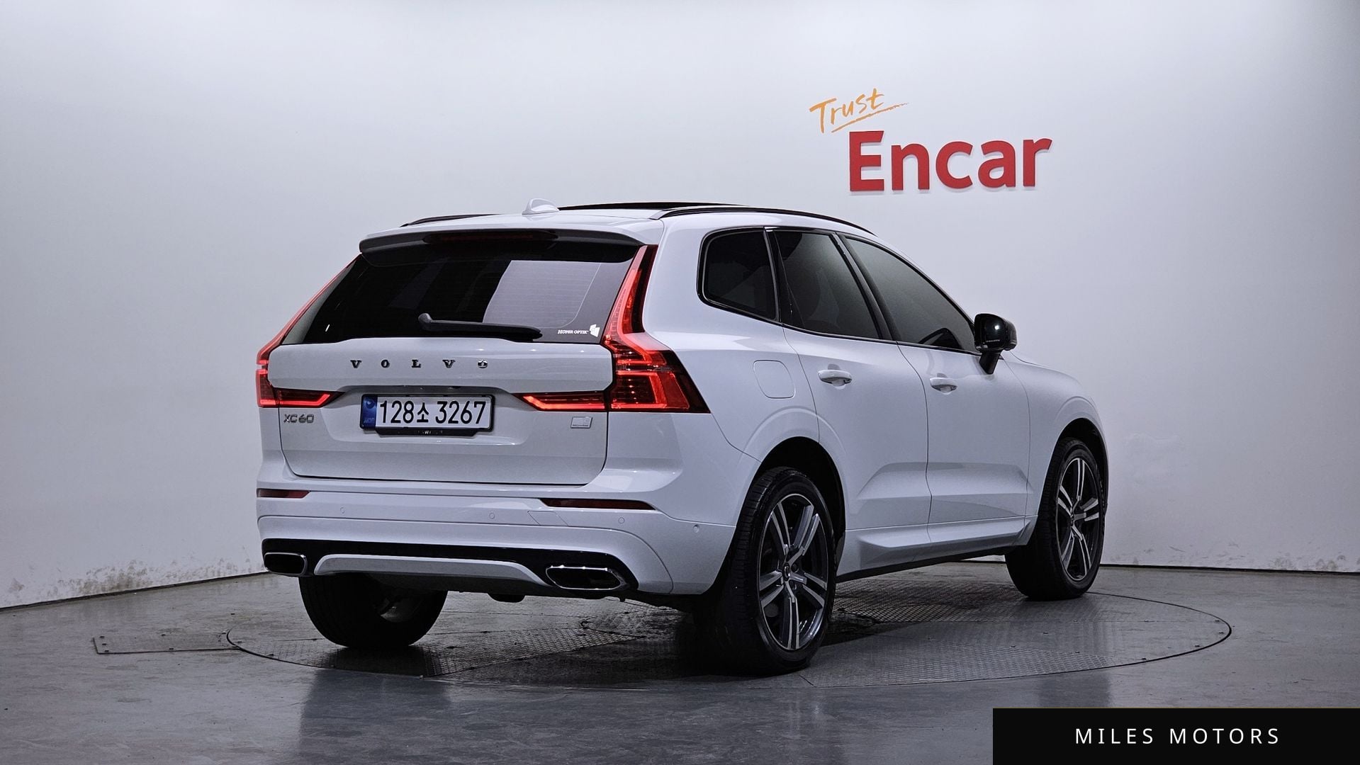 Volvo XC60 2021 — миниатюра 2