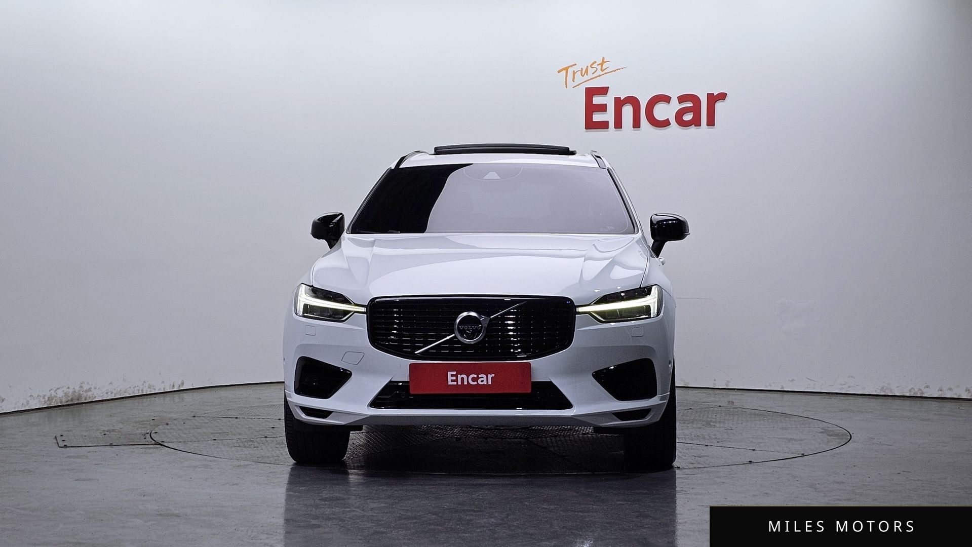 Volvo XC60 2021 — миниатюра 3