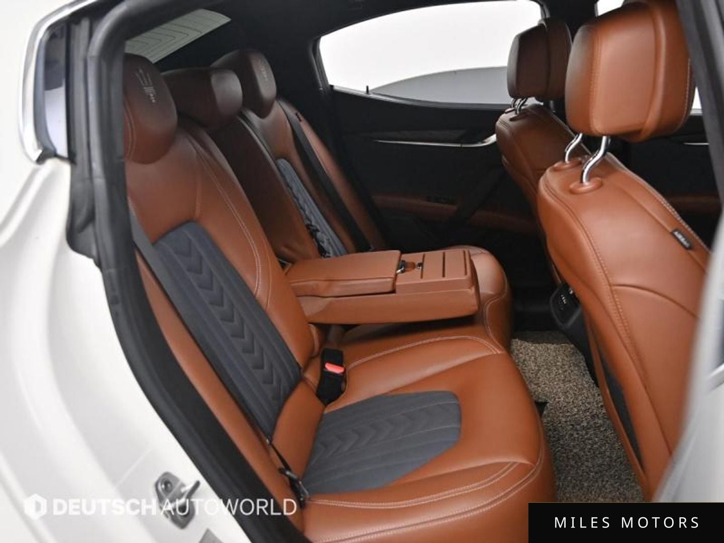 Maserati Ghibli 2017 — миниатюра 12