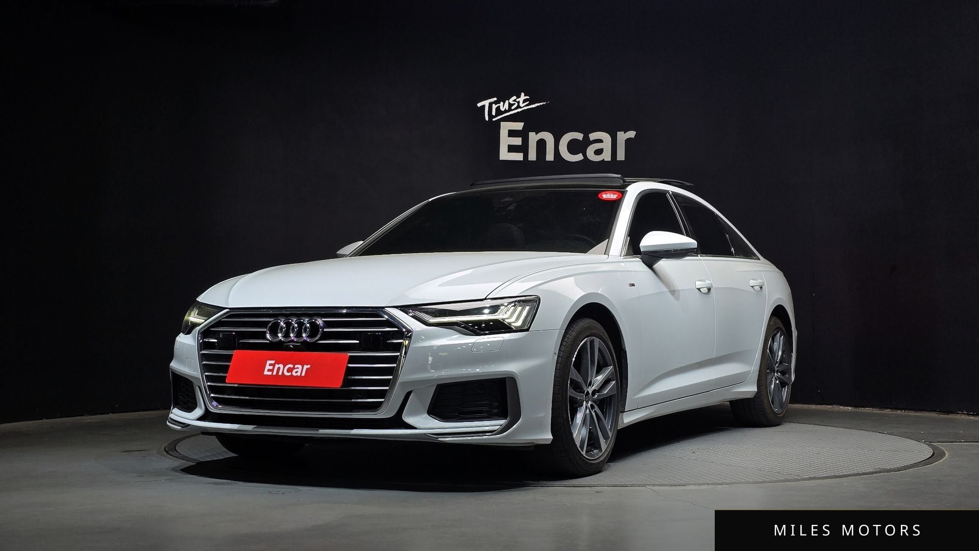 Audi A6 (C8) 2023 — фото 1 из 12