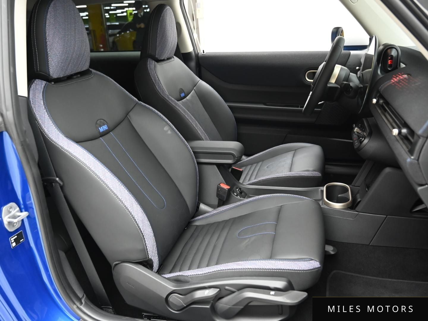 MINI Cooper 2025 — миниатюра 10
