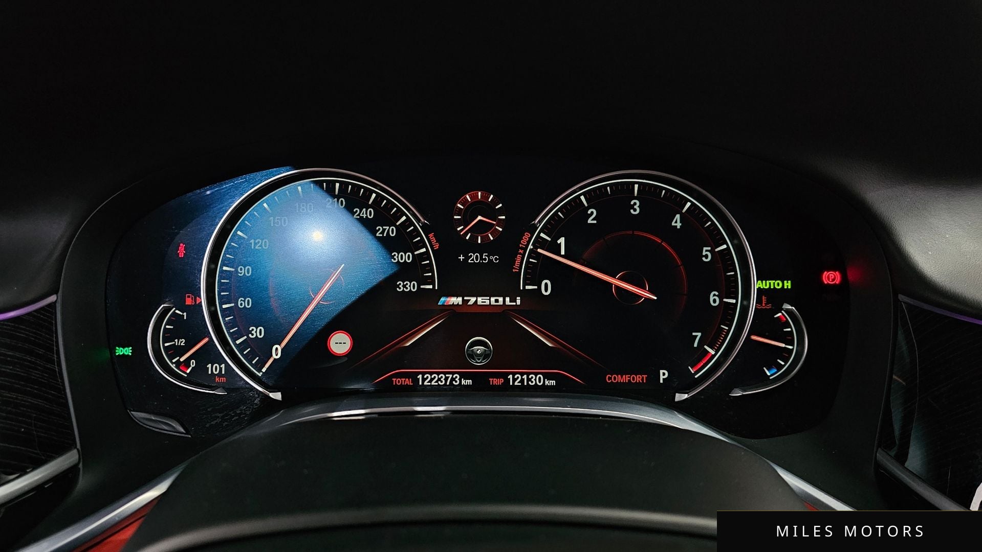 BMW 7 Series (G11) 2018 — миниатюра 11