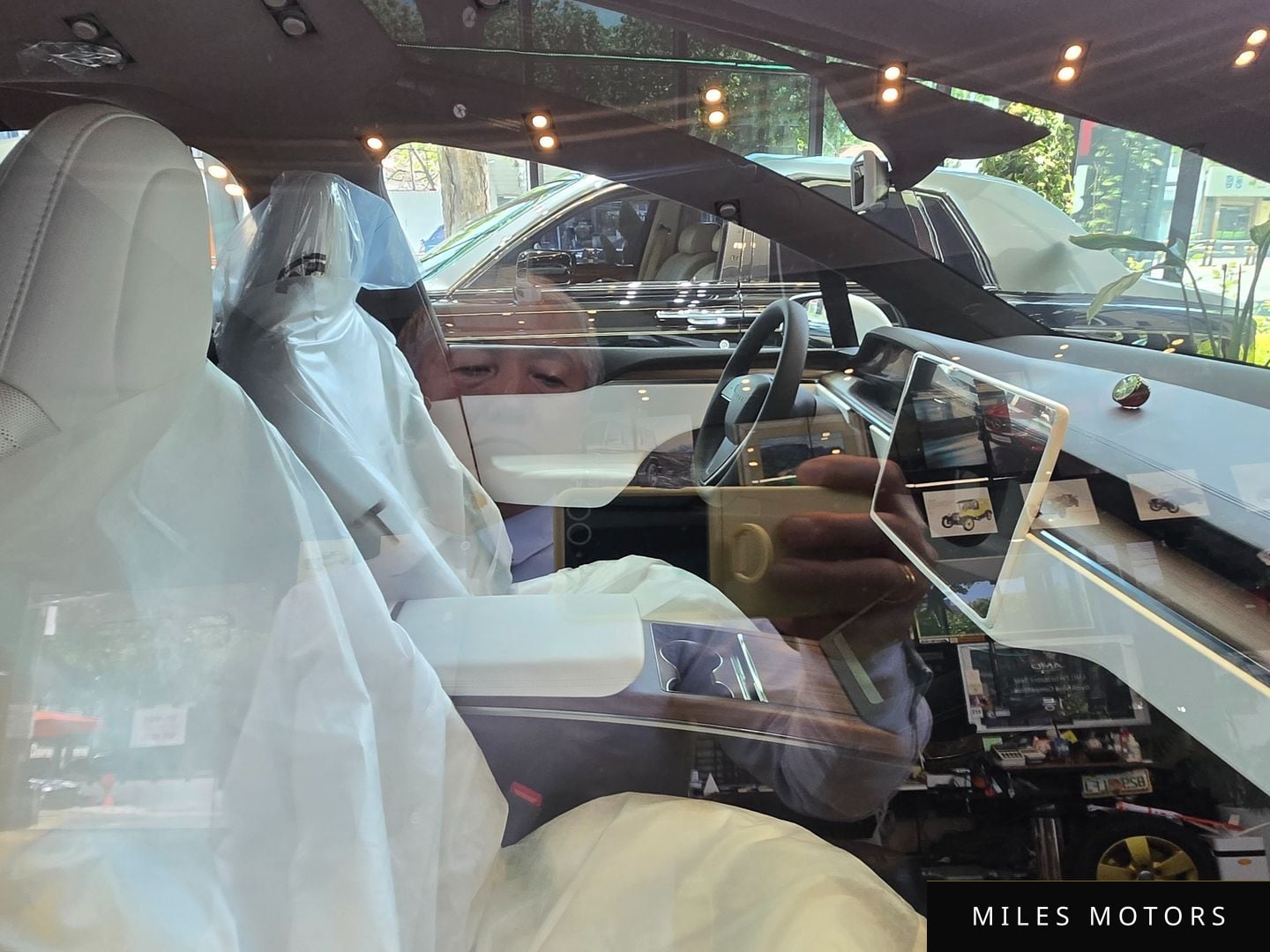 Tesla Model X 2026 — миниатюра 9