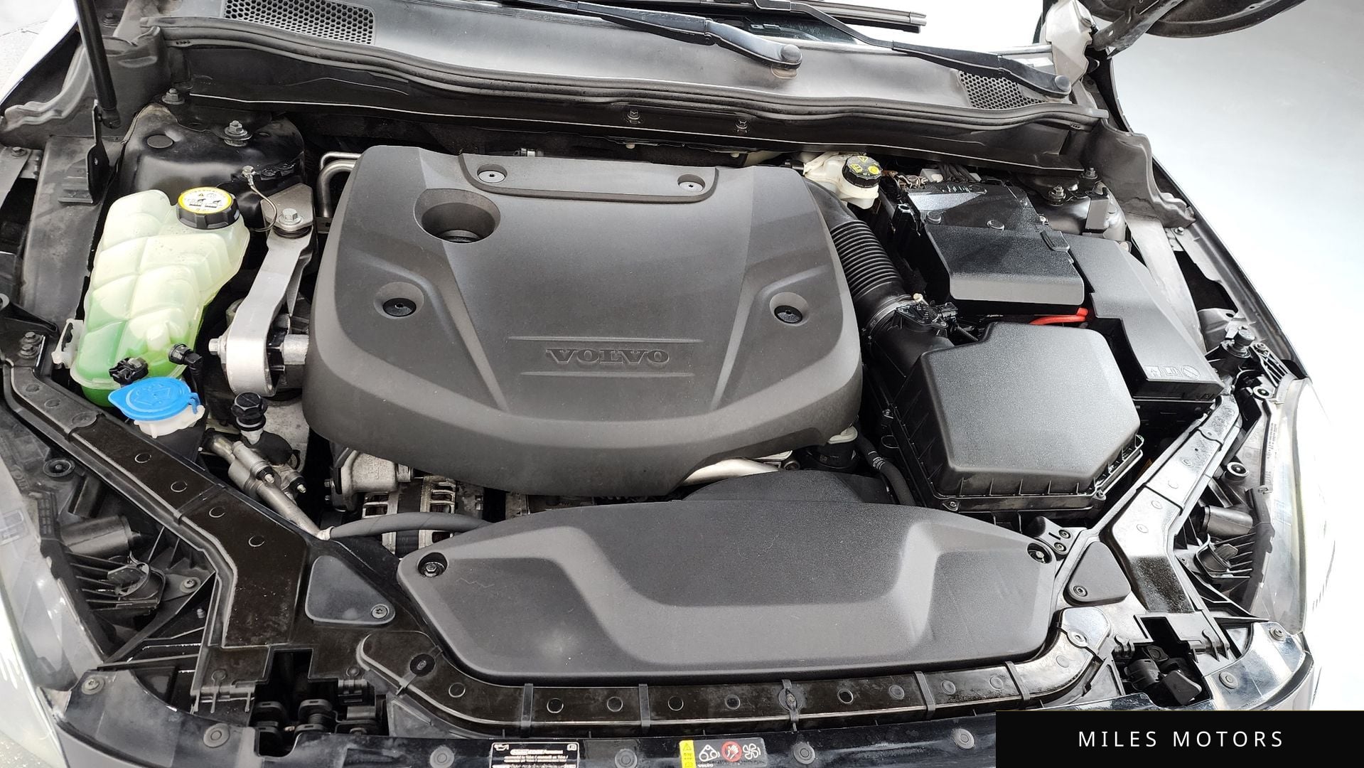 Volvo V40 2016 — миниатюра 6