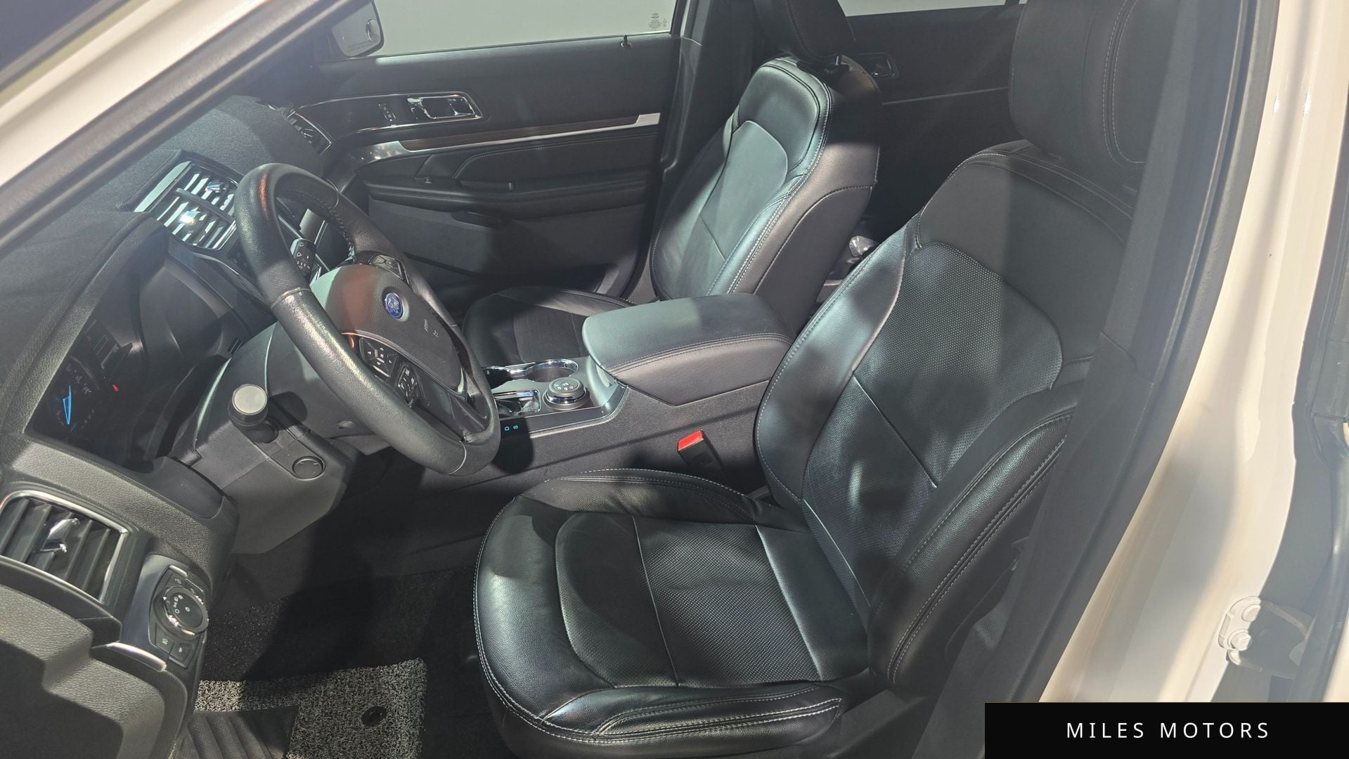 Ford Explorer 2018 — миниатюра 10