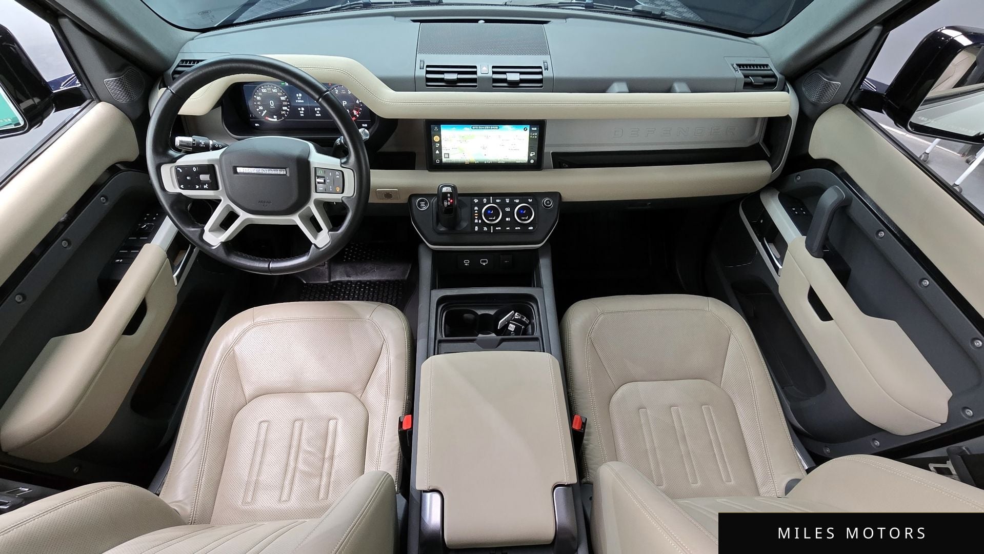 Land Rover Defender 2022 — миниатюра 10