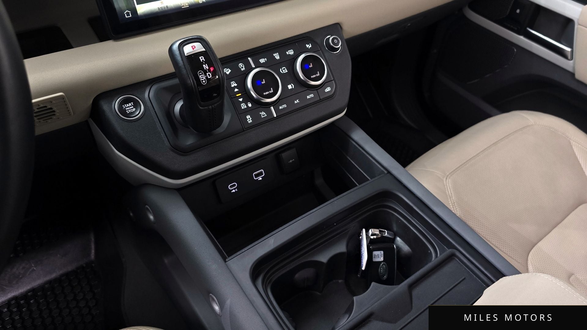 Land Rover Defender 2022 — миниатюра 12