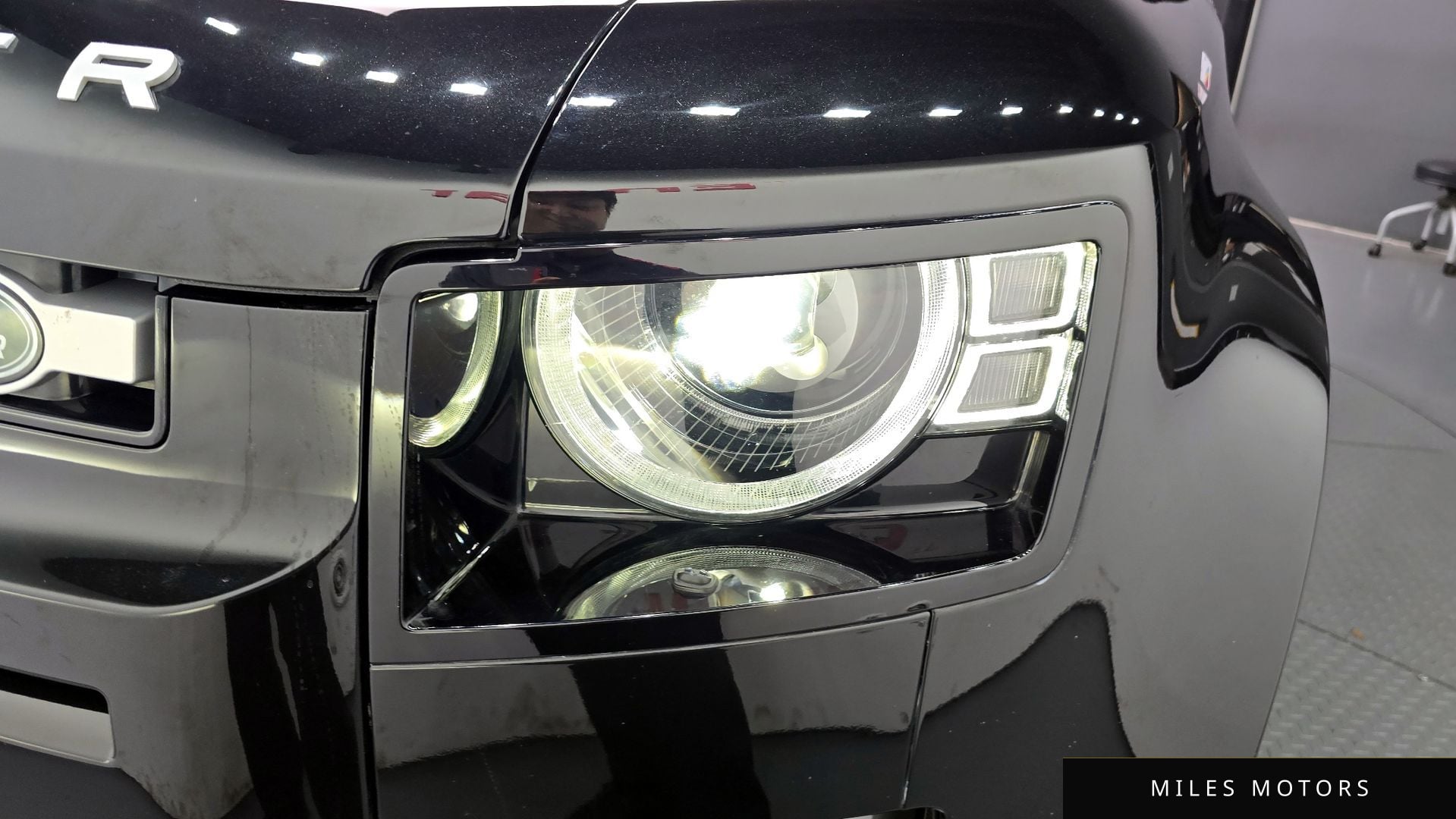 Land Rover Defender 2022 — миниатюра 8