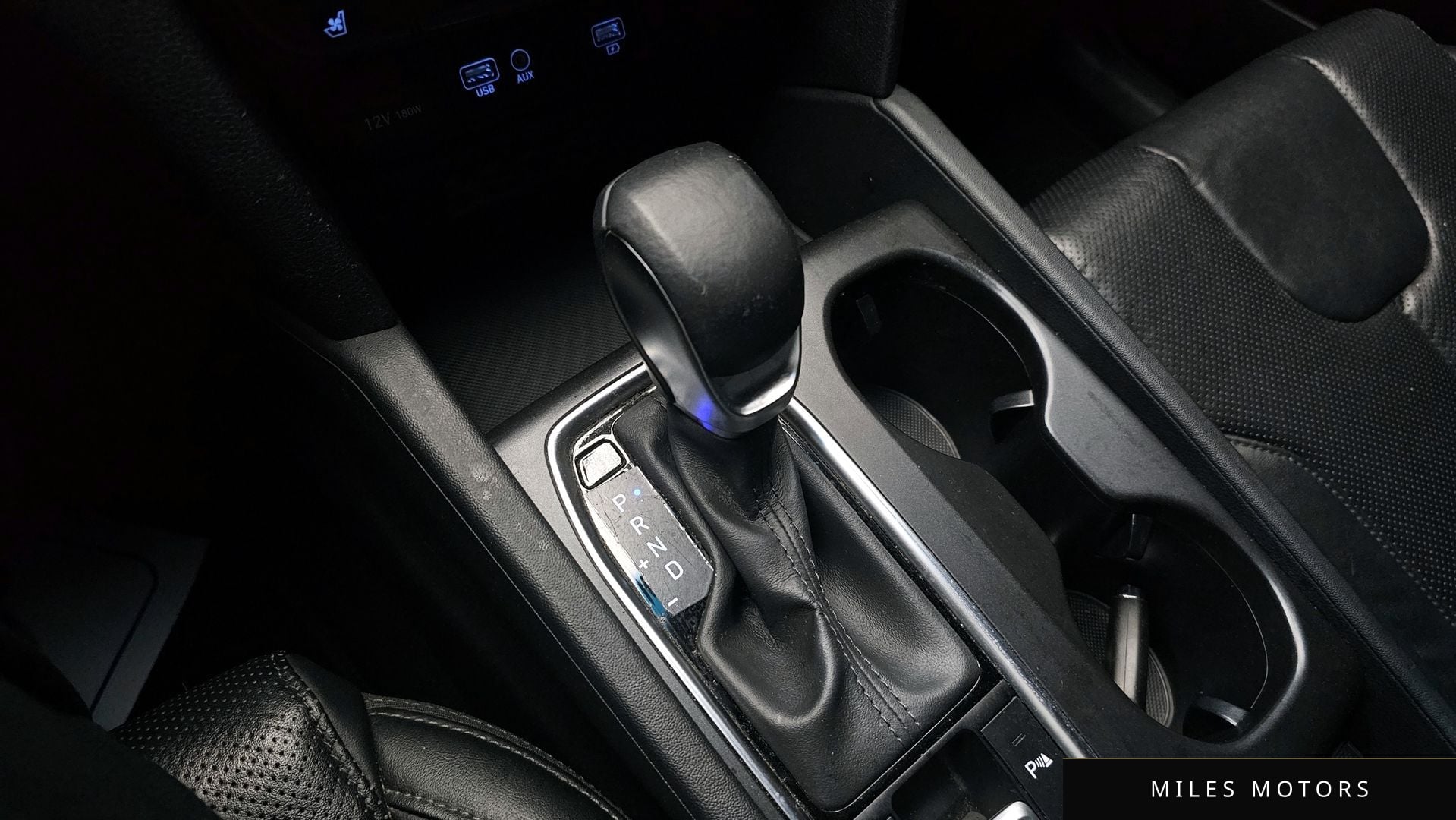 Hyundai Santafe 2019 — миниатюра 12