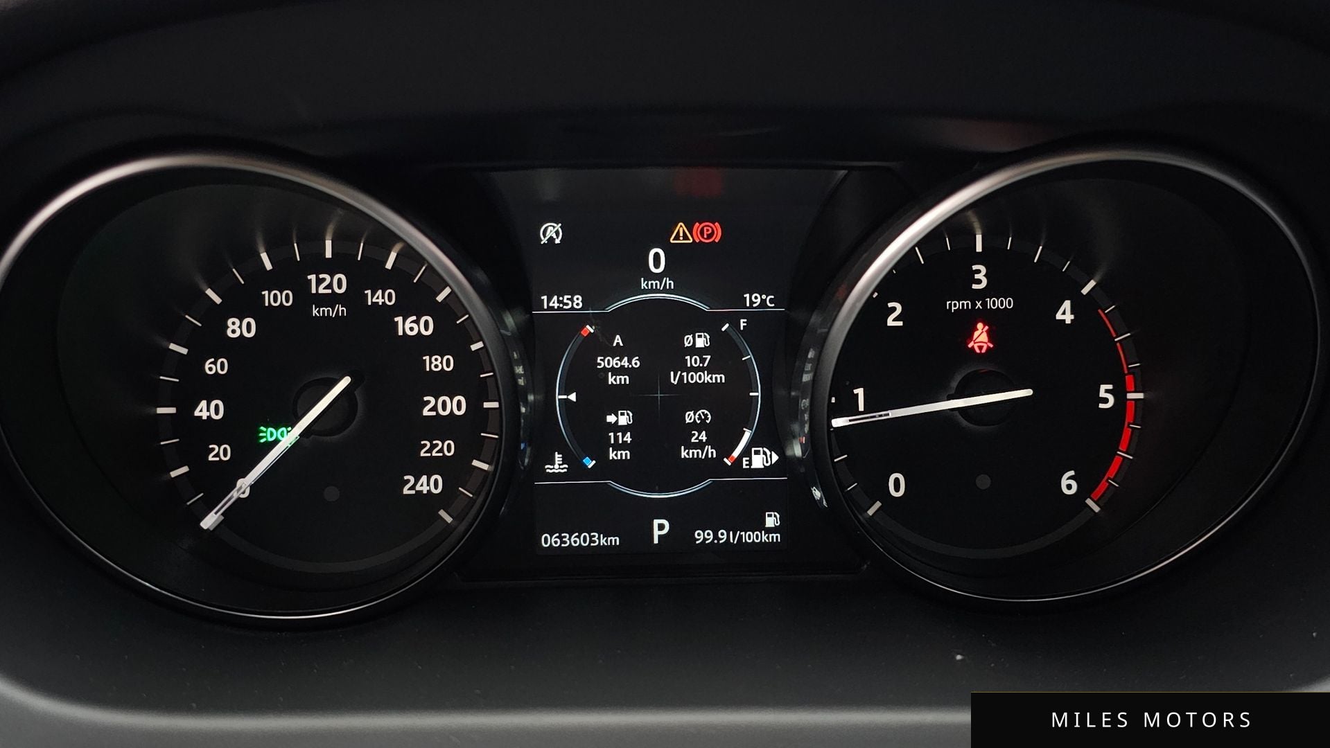 Land Rover Discovery Sport 2019 — миниатюра 10