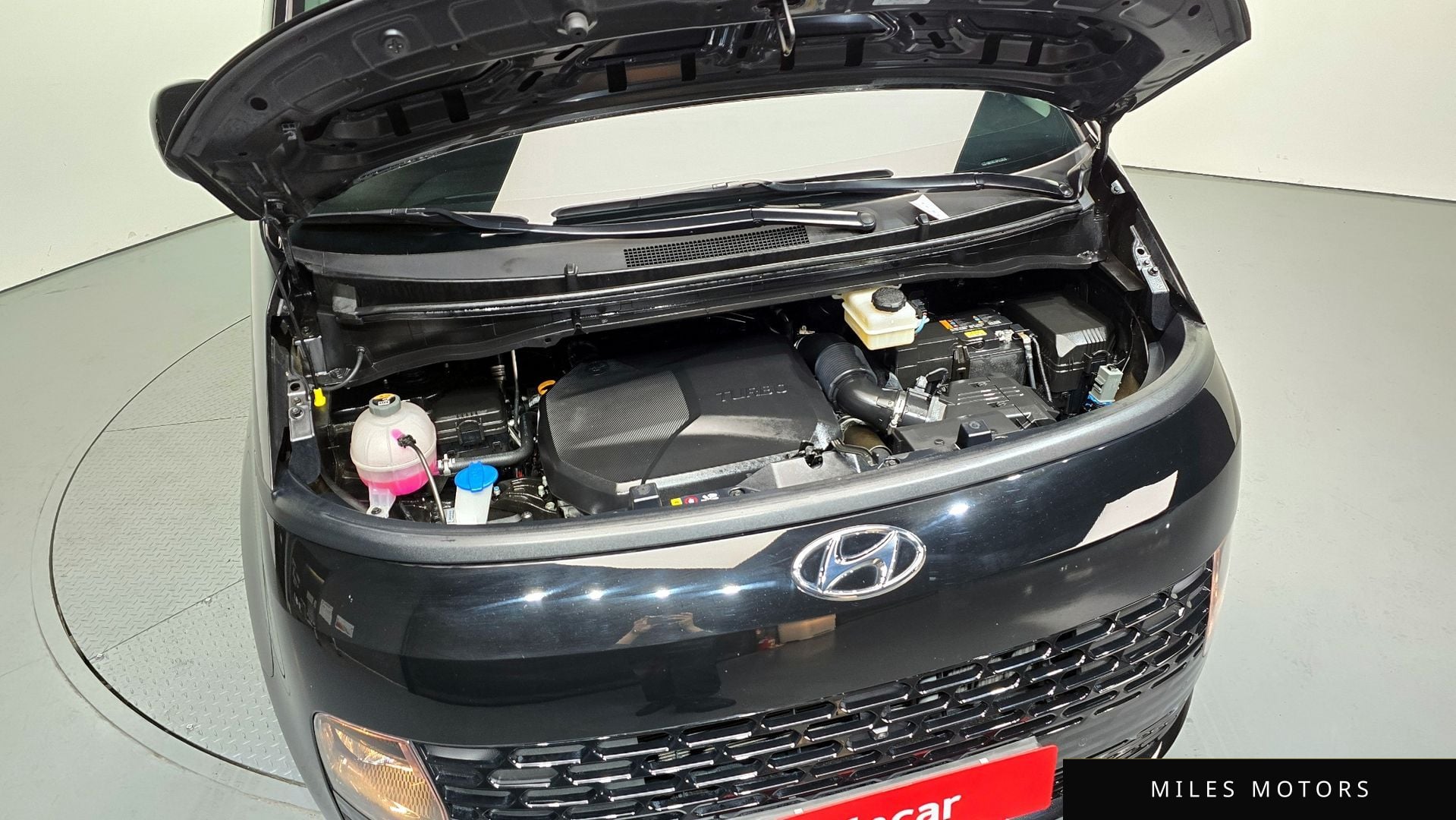 Hyundai Staria 2023 — миниатюра 6