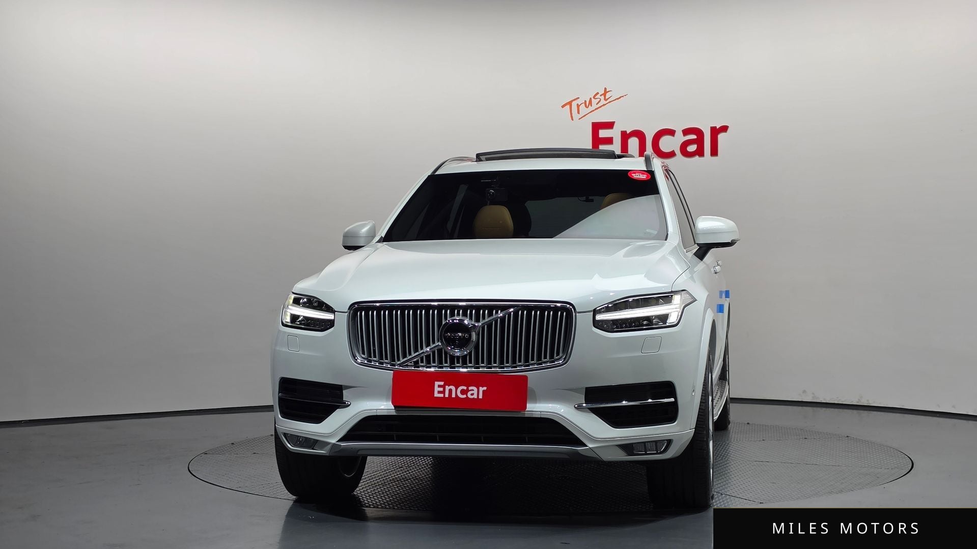 Volvo XC90 2017 — миниатюра 3