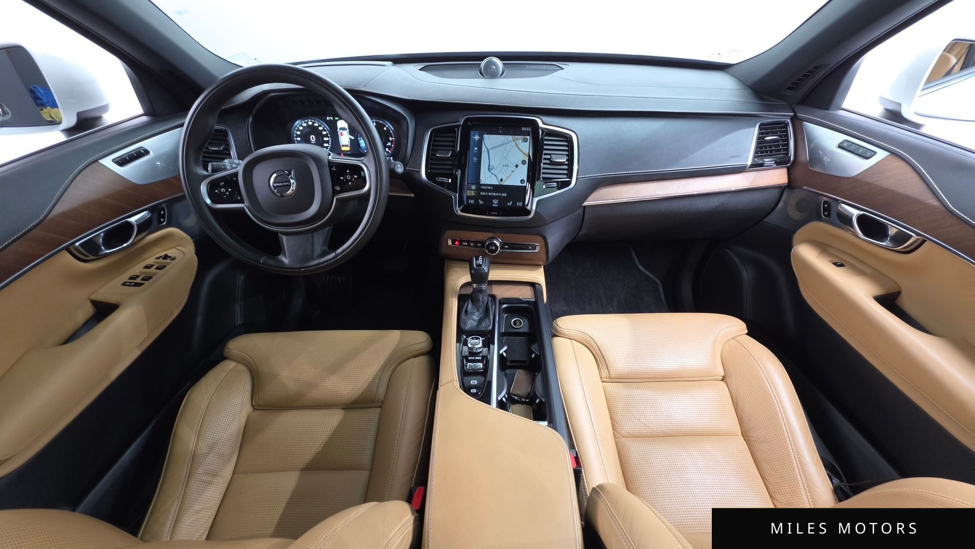 Volvo XC90 2017 — миниатюра 7