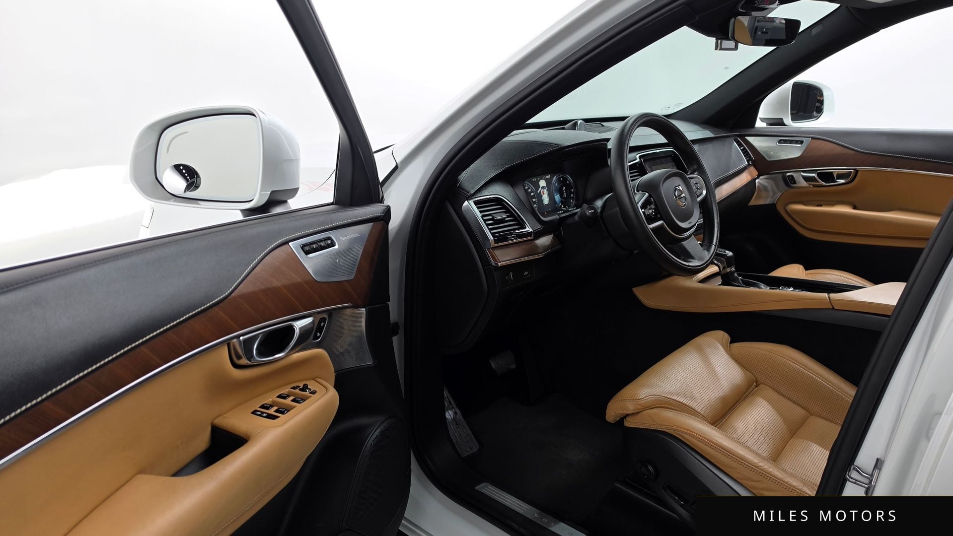 Volvo XC90 2017 — миниатюра 10