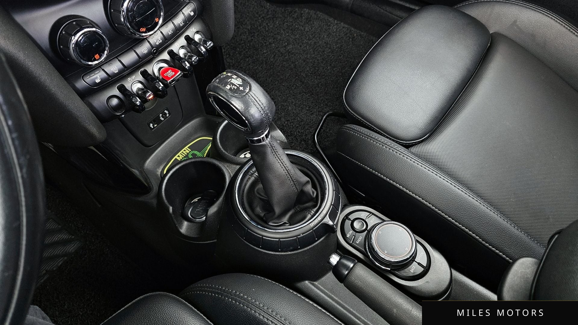 MINI Cooper Convertible 2016 — миниатюра 9