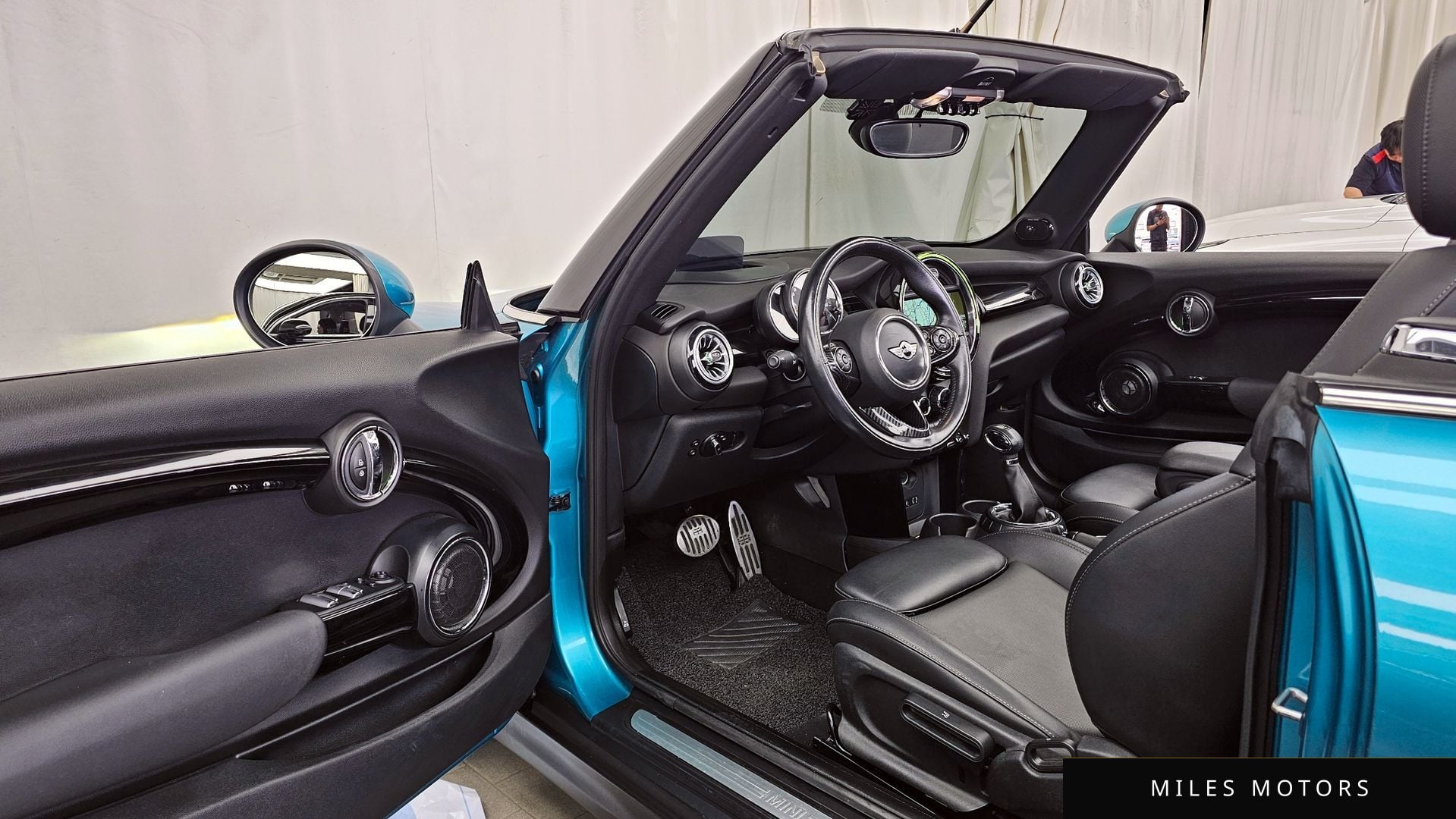 MINI Cooper Convertible 2016 — миниатюра 10