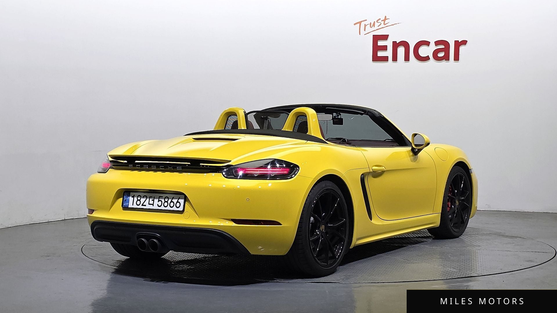 Porsche 718 2017 — миниатюра 2
