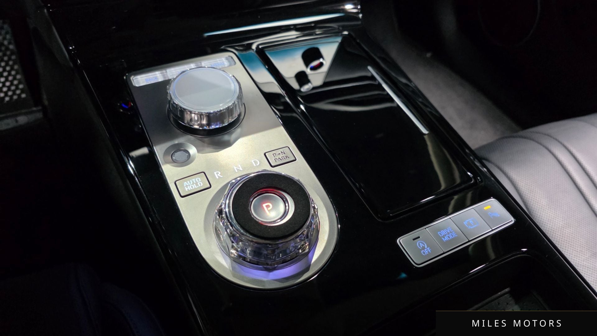 Genesis G80 (RG3) 2025 — миниатюра 12