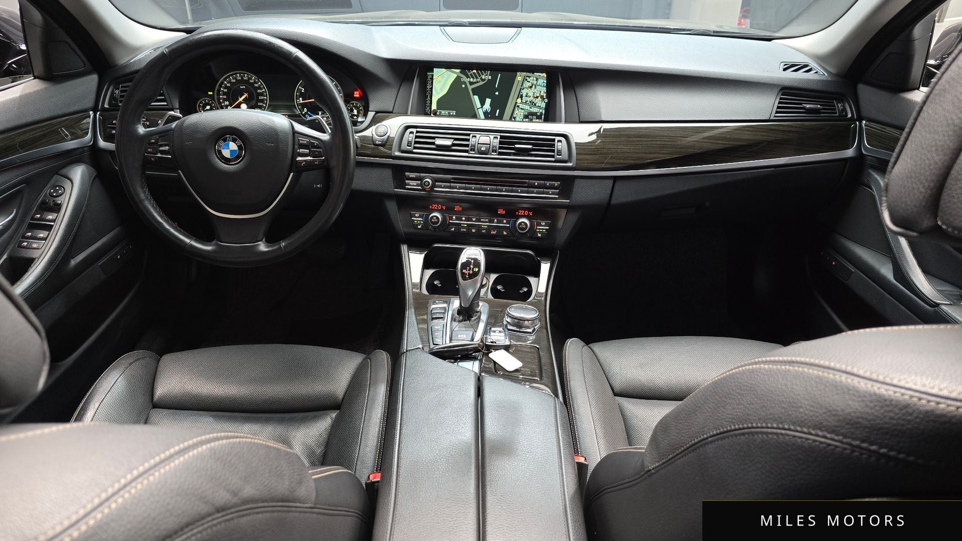 BMW 5 Series (F10) 2015 — миниатюра 7