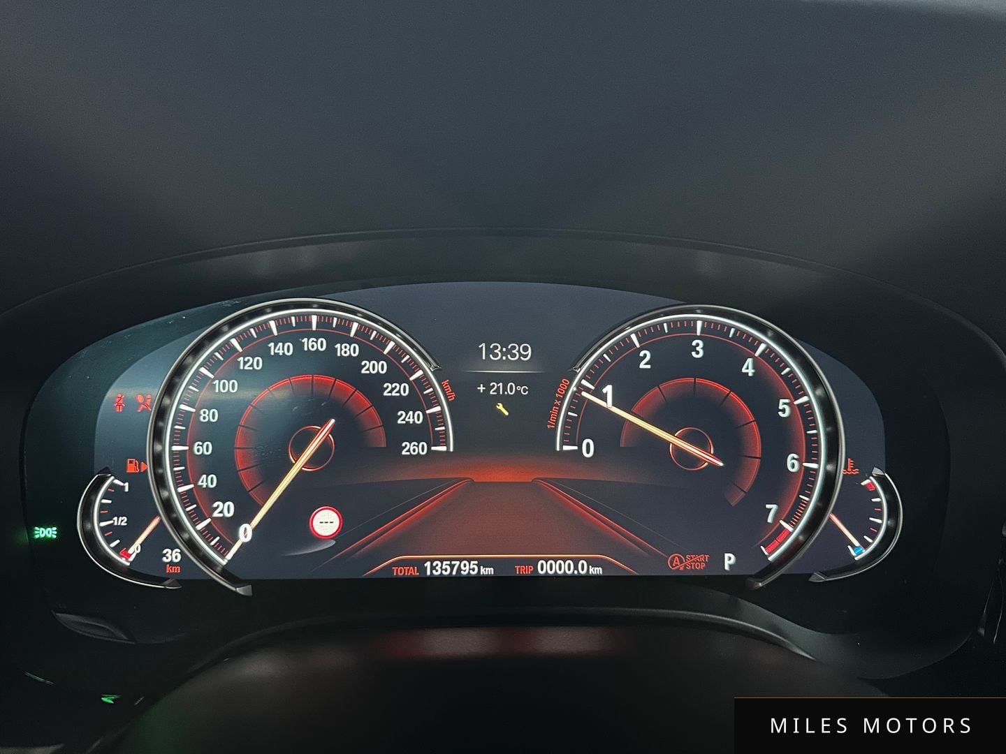 BMW 5 Series (G30) 2018 — миниатюра 7