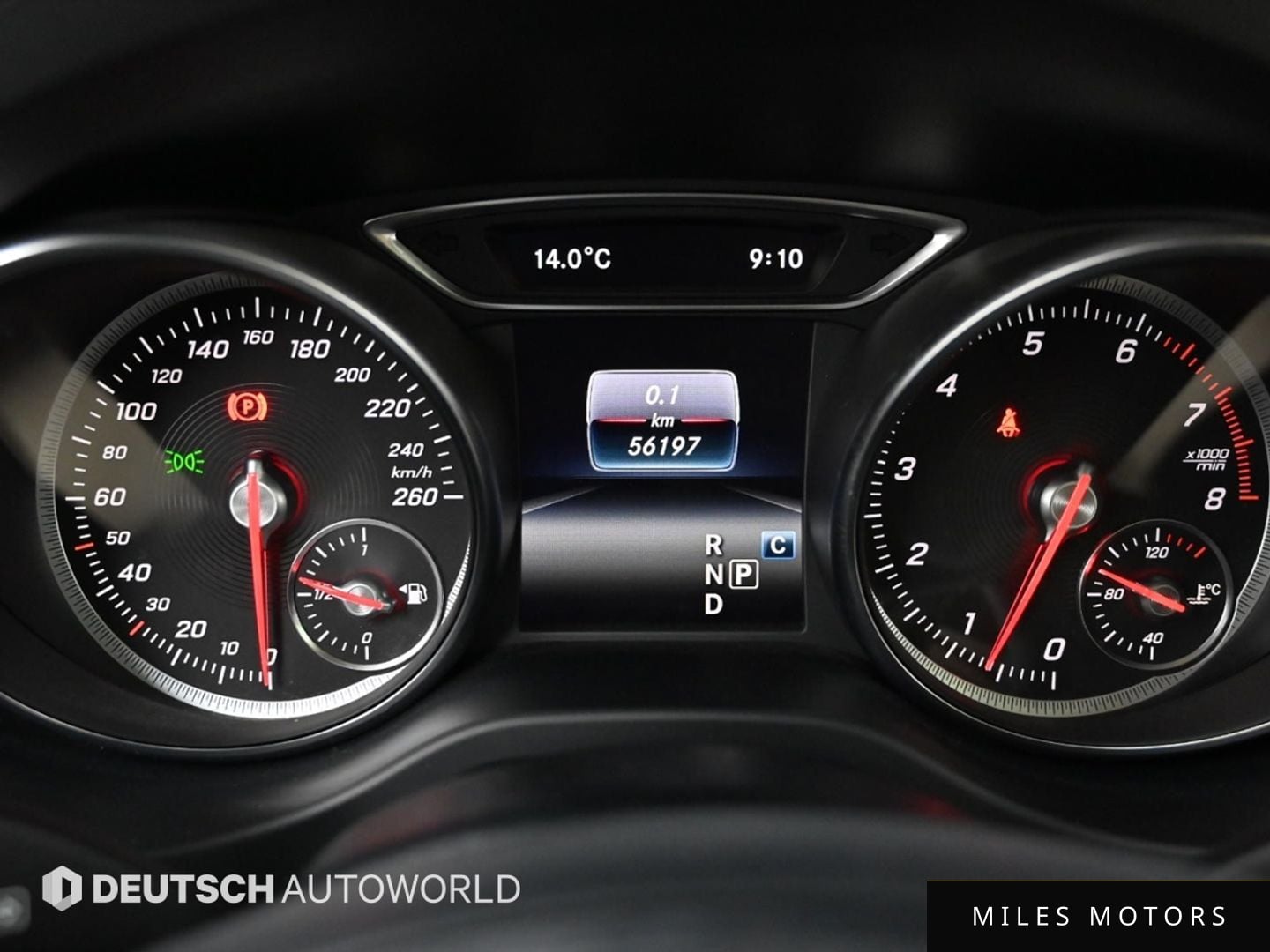 Mercedes-Benz GLA-Class X156 2018 — миниатюра 11
