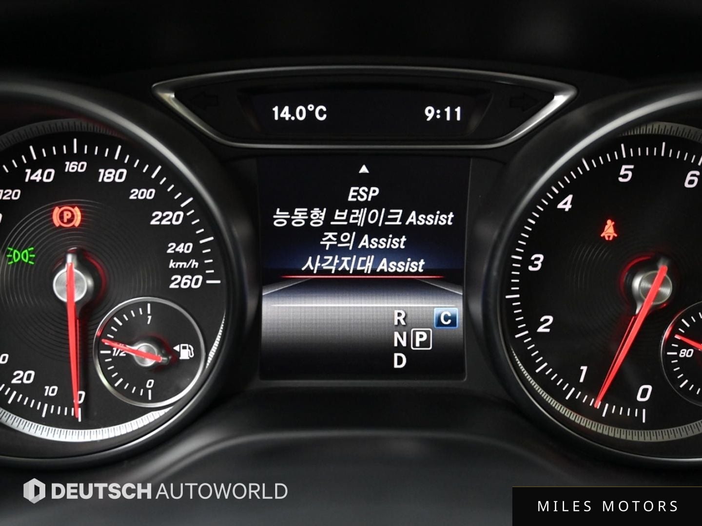 Mercedes-Benz GLA-Class X156 2018 — миниатюра 12