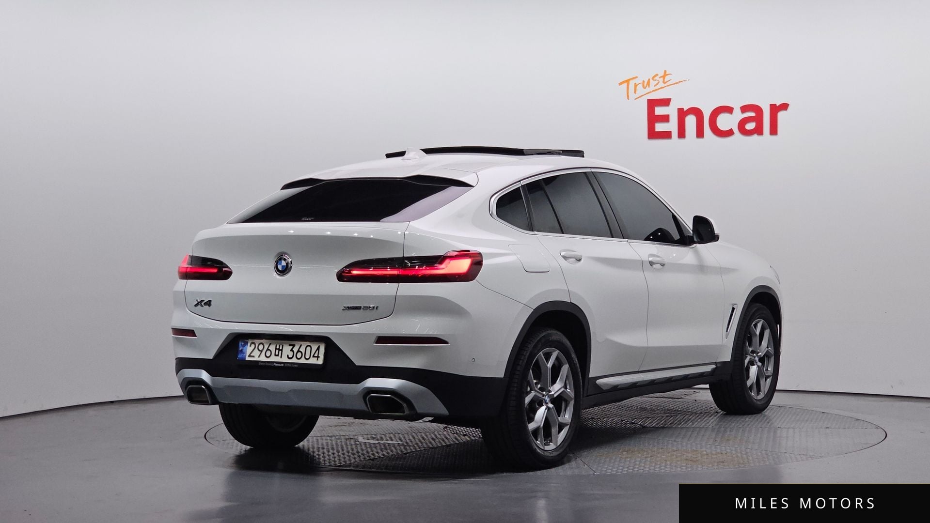 BMW X4 (G02) 2024 — миниатюра 2