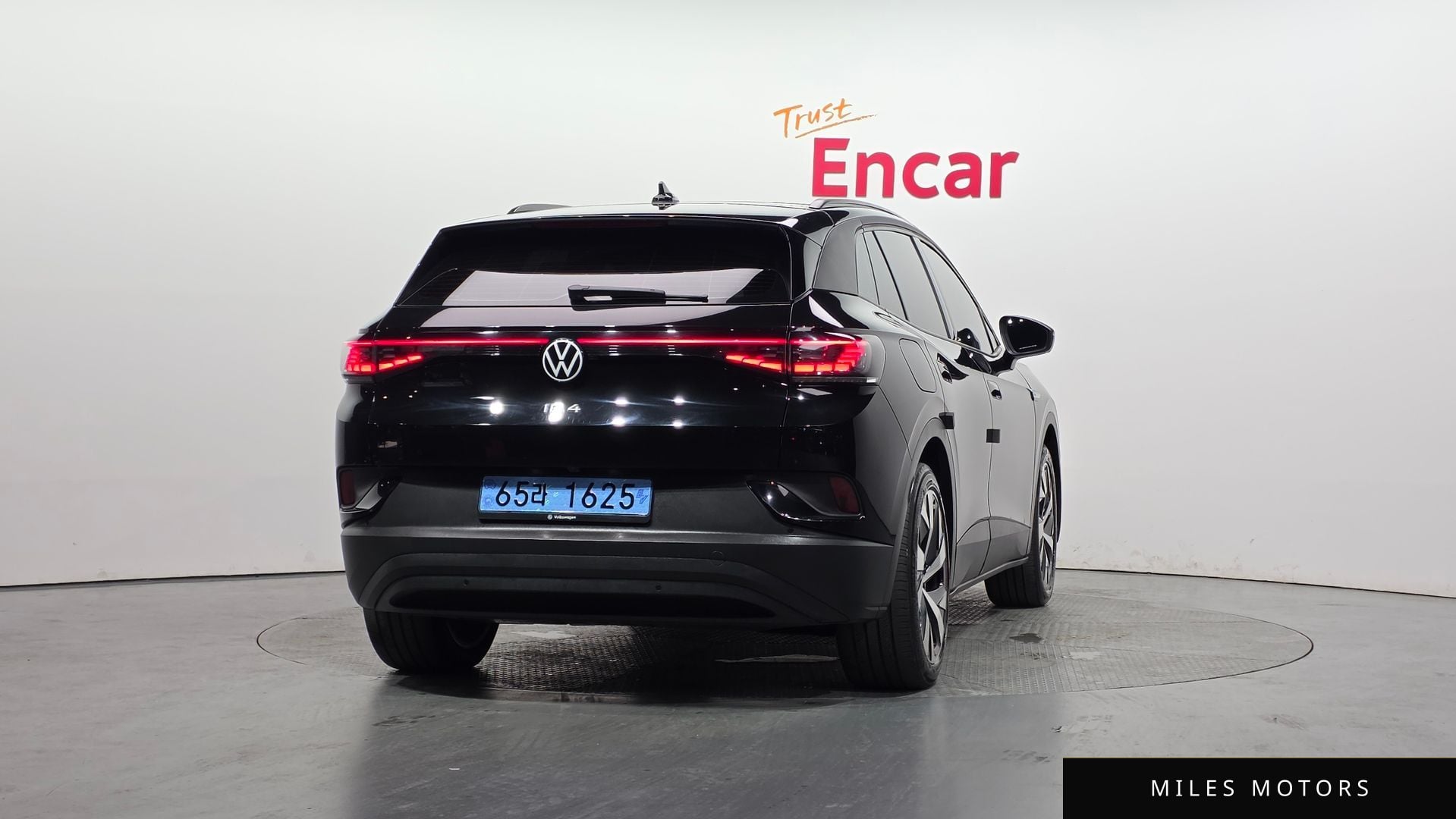 Volkswagen ID.4 2023 — миниатюра 4