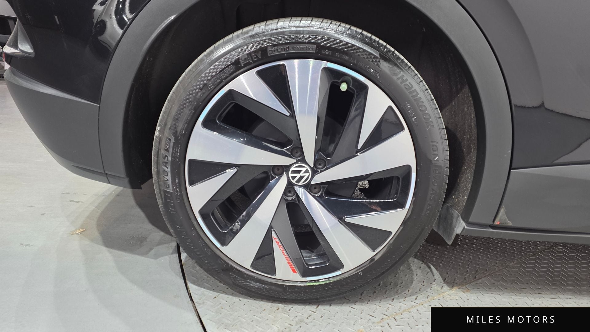 Volkswagen ID.4 2023 — миниатюра 5