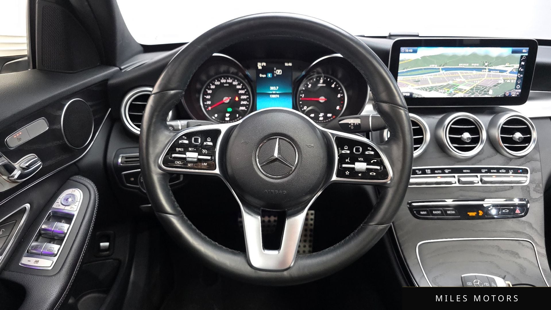 Mercedes-Benz C-Class W205 2019 — миниатюра 12