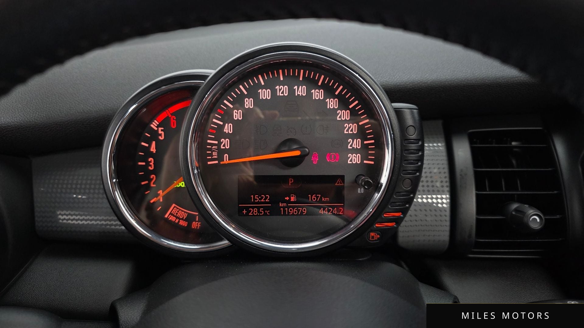 MINI Cooper D 2015 — миниатюра 8