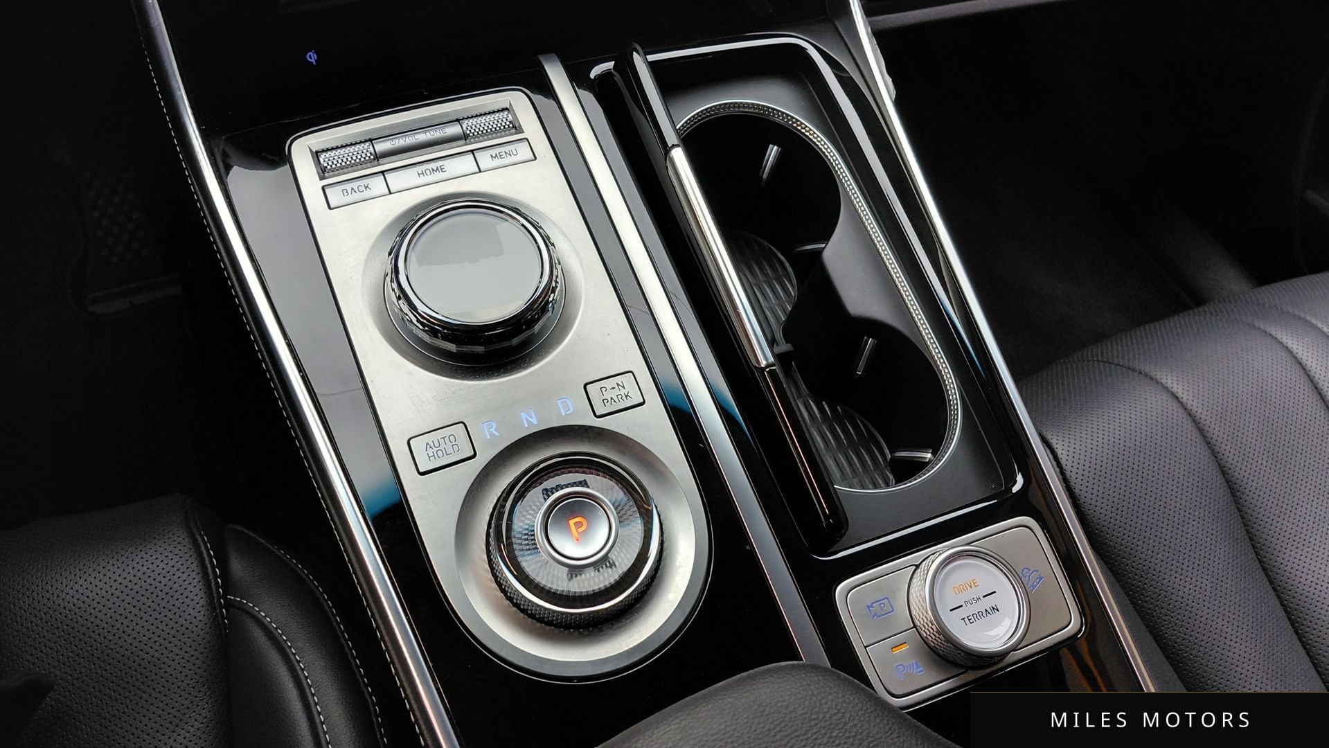 Genesis GV80 2023 — миниатюра 12
