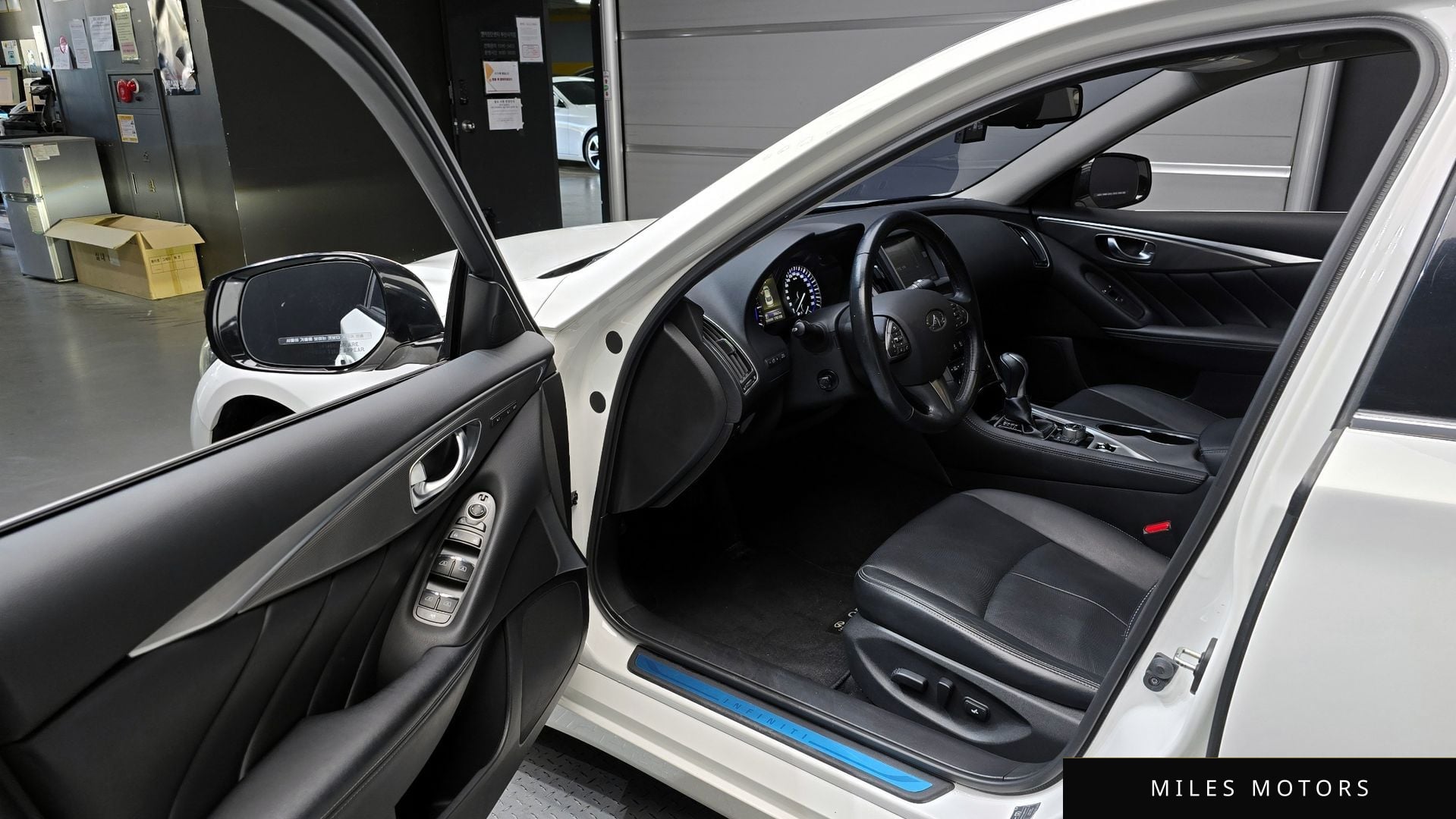 Infiniti Q50 2015 — миниатюра 10
