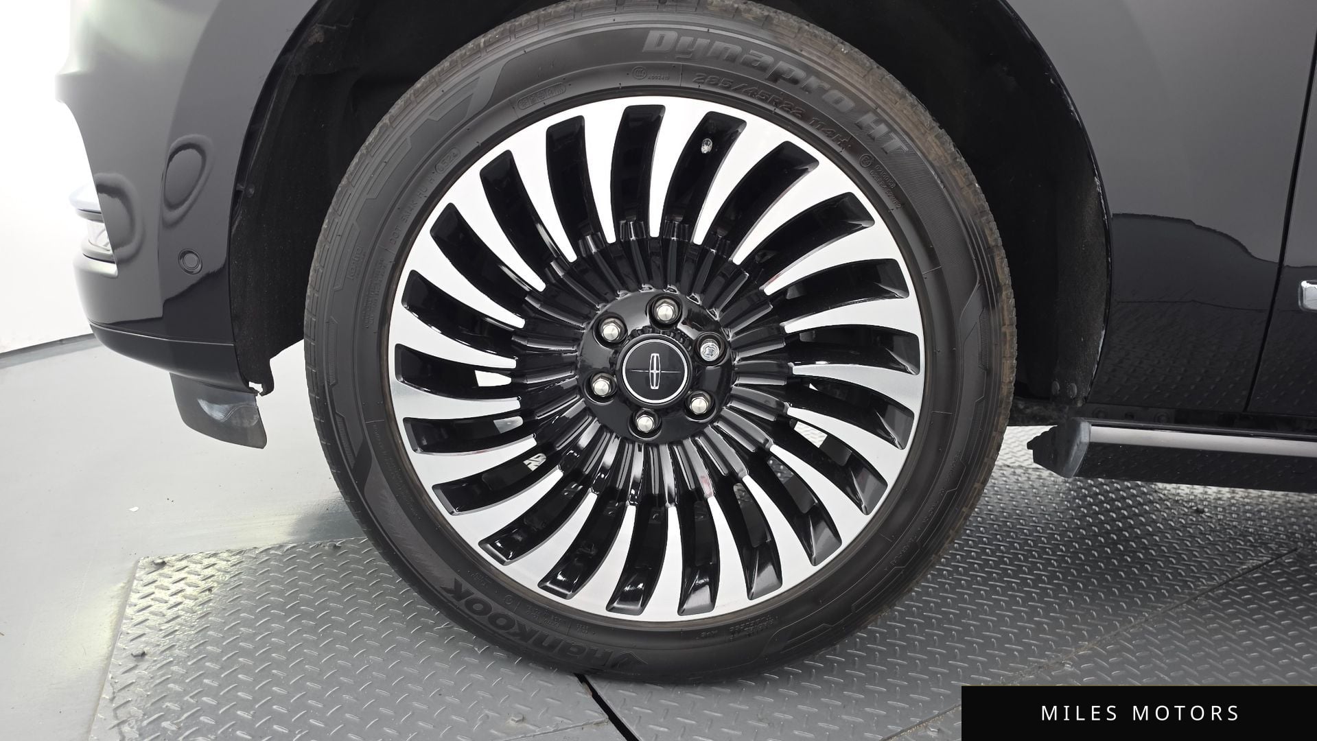 Lincoln Navigator 2020 — миниатюра 5