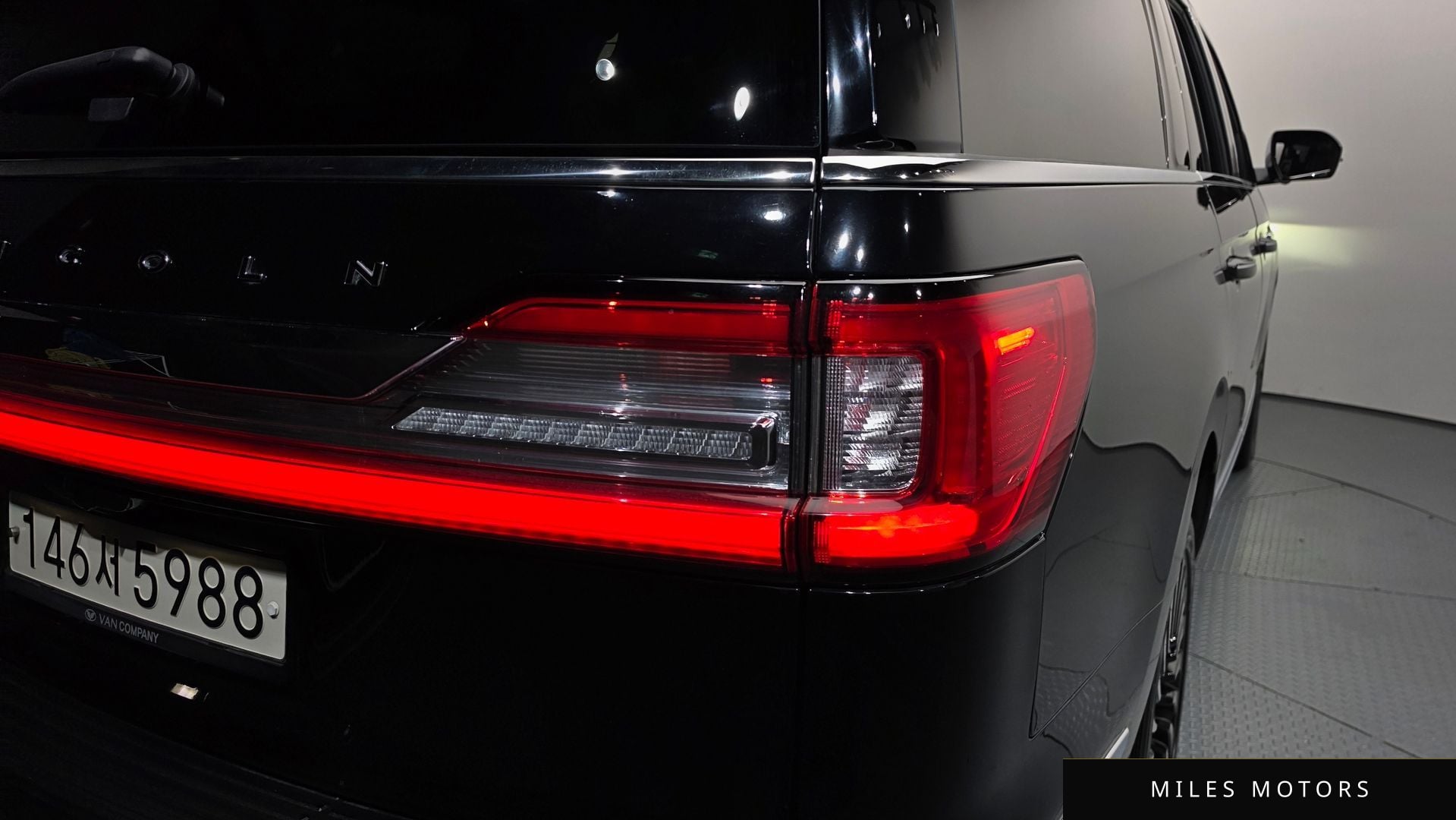 Lincoln Navigator 2020 — миниатюра 9