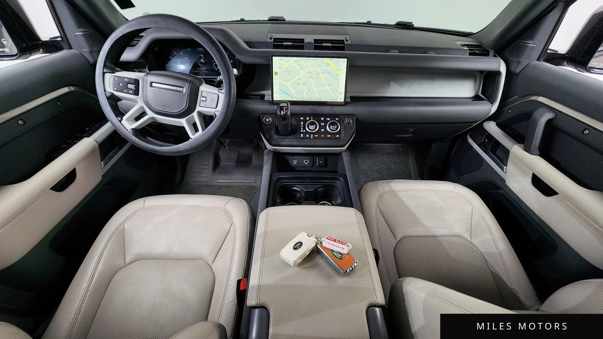 Land Rover Defender 2023 — миниатюра 10