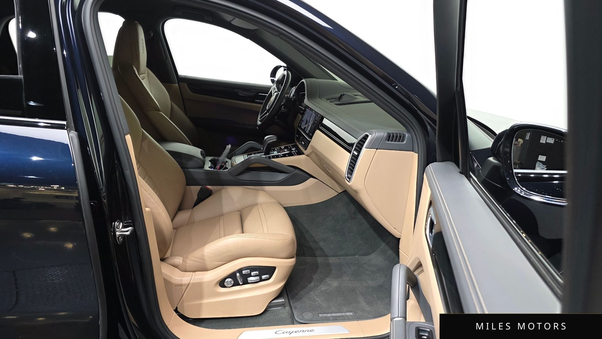 Porsche Cayenne 2020 — миниатюра 11