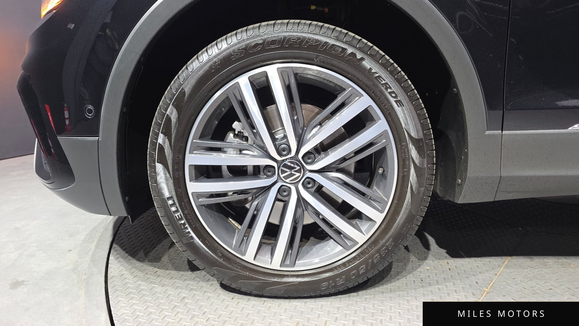 Volkswagen Tiguan 2023 — миниатюра 5