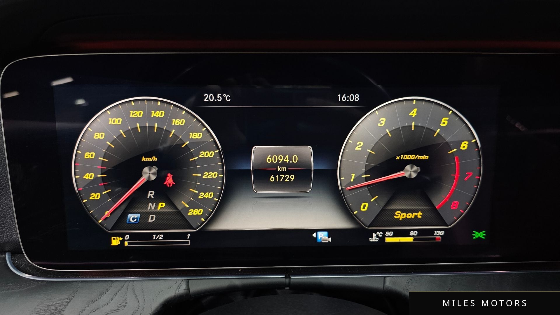 Mercedes-Benz E-Class W213 2018 — миниатюра 11