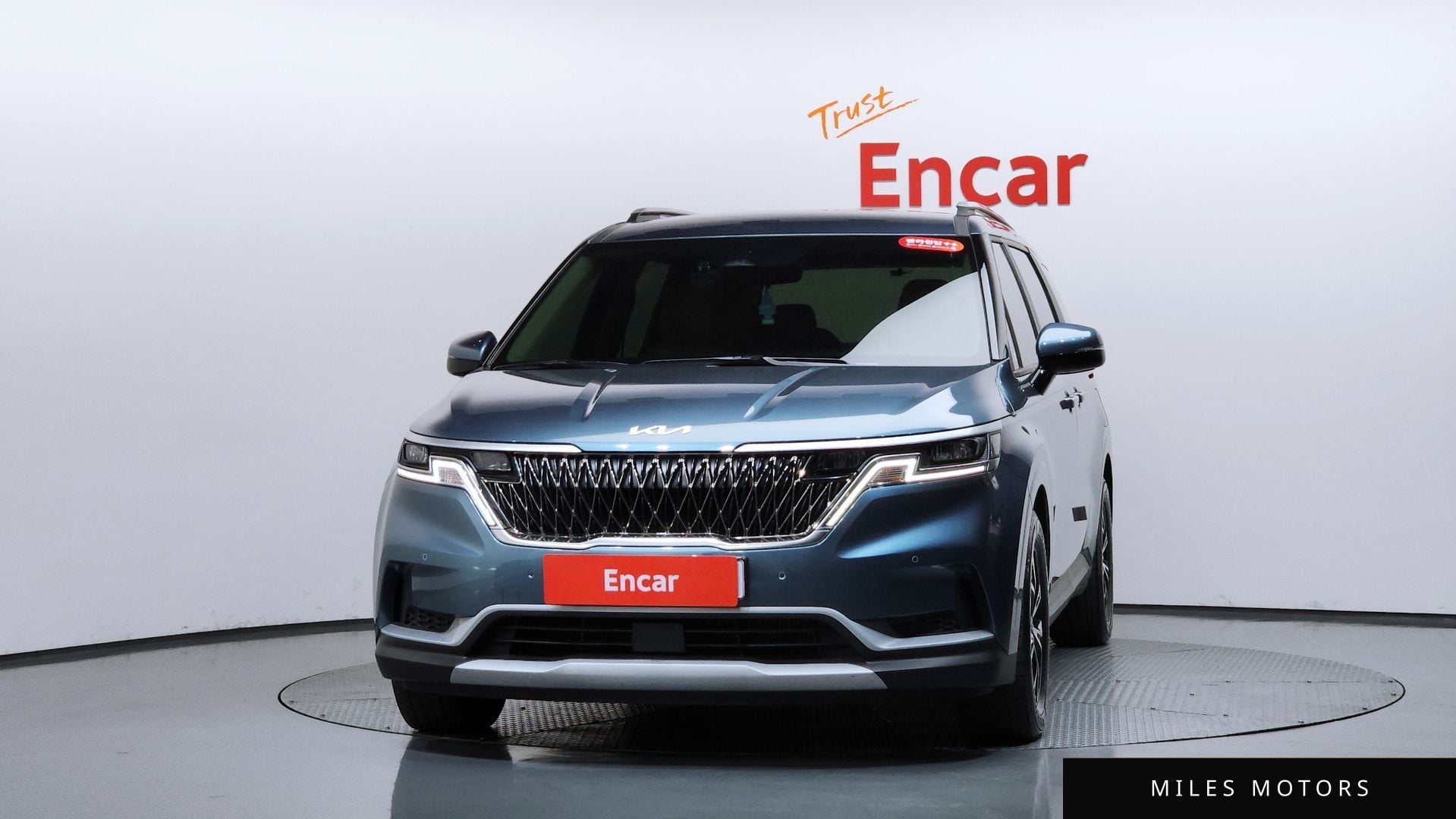 Kia Carnival 2023 — миниатюра 2