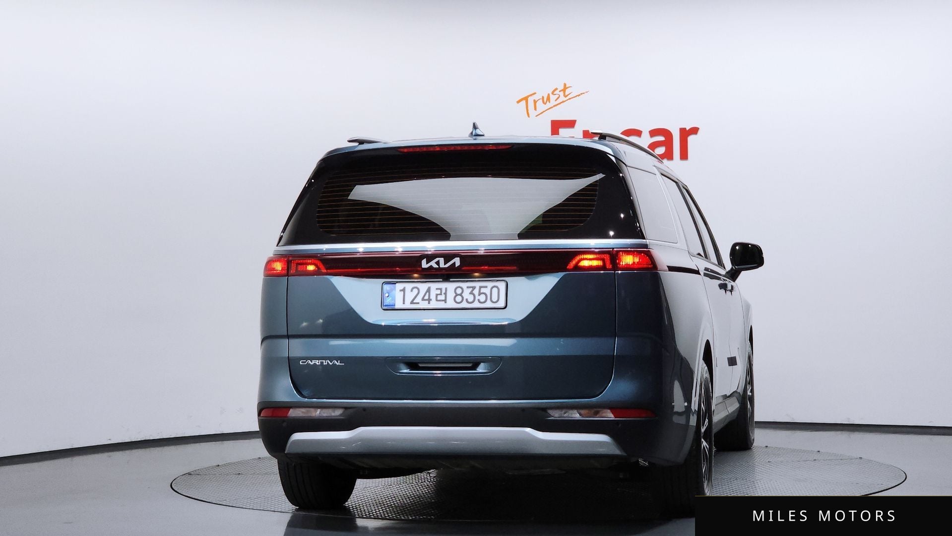 Kia Carnival 2023 — миниатюра 3