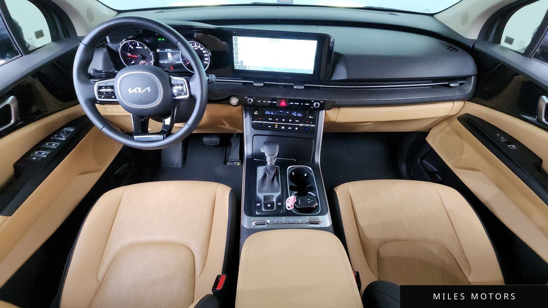 Kia Carnival 2023 — миниатюра 9