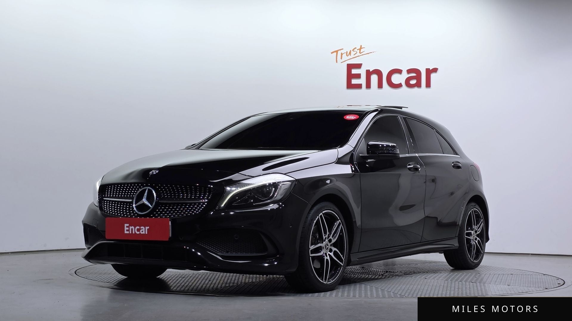 Mercedes-Benz A-Class W176 2018 — фото 1 из 12