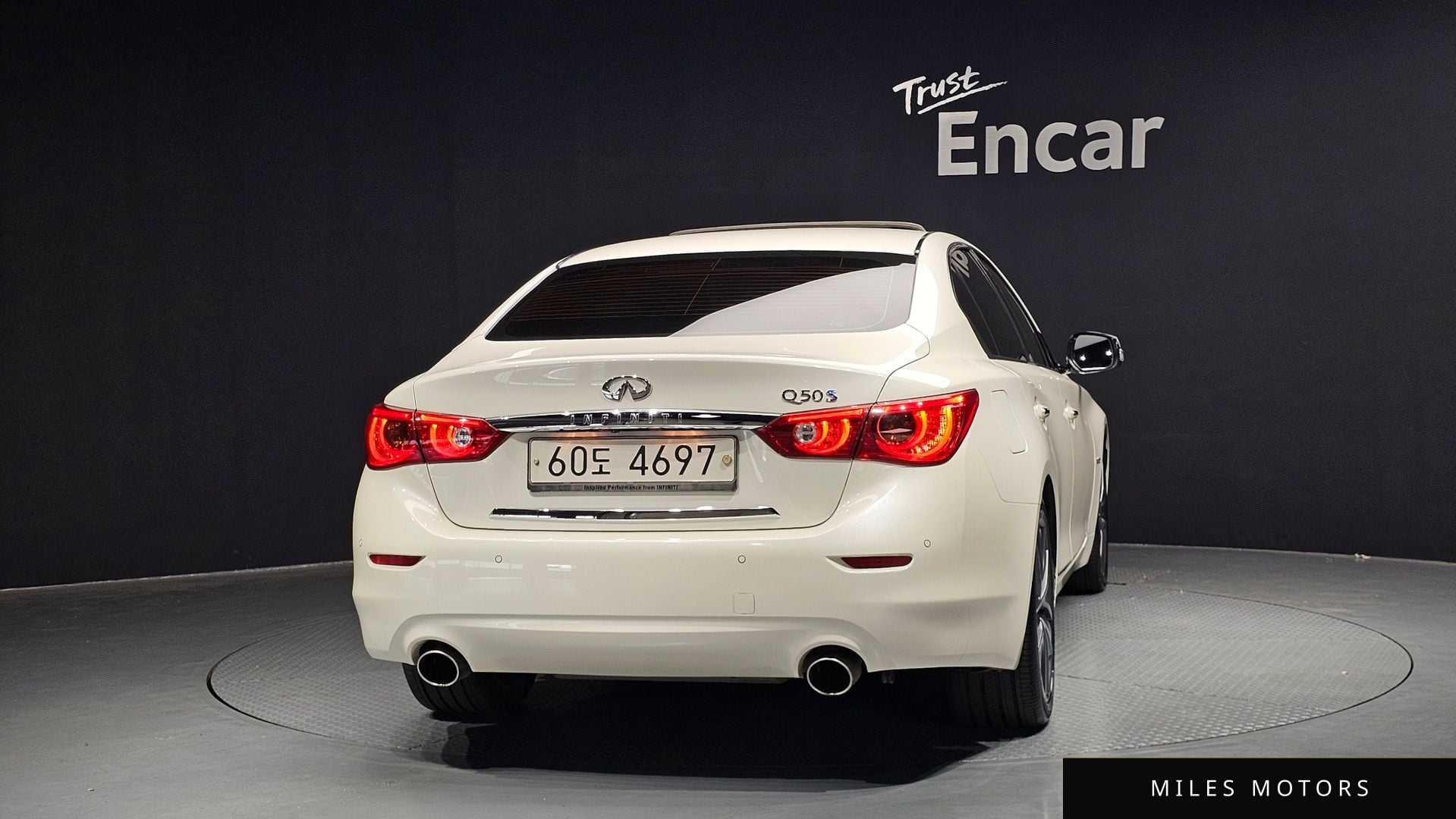 Infiniti Q50 2016 — миниатюра 4