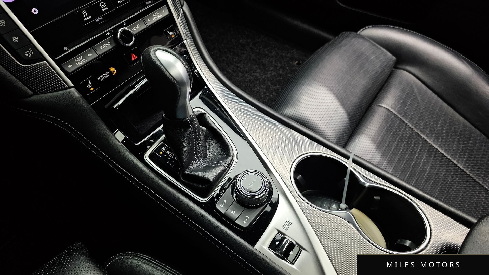 Infiniti Q50 2016 — миниатюра 9