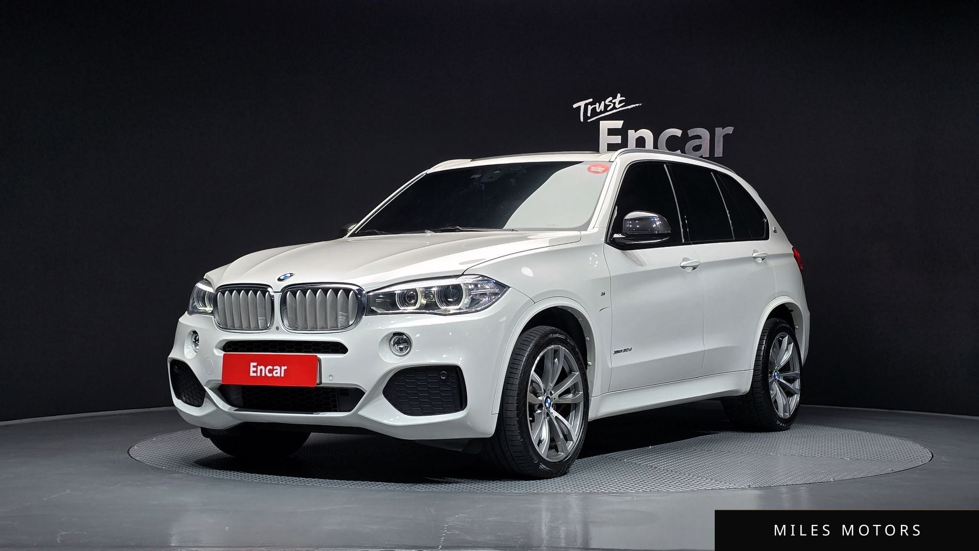 BMW X5 (F15) 2016 — фото 1 из 12