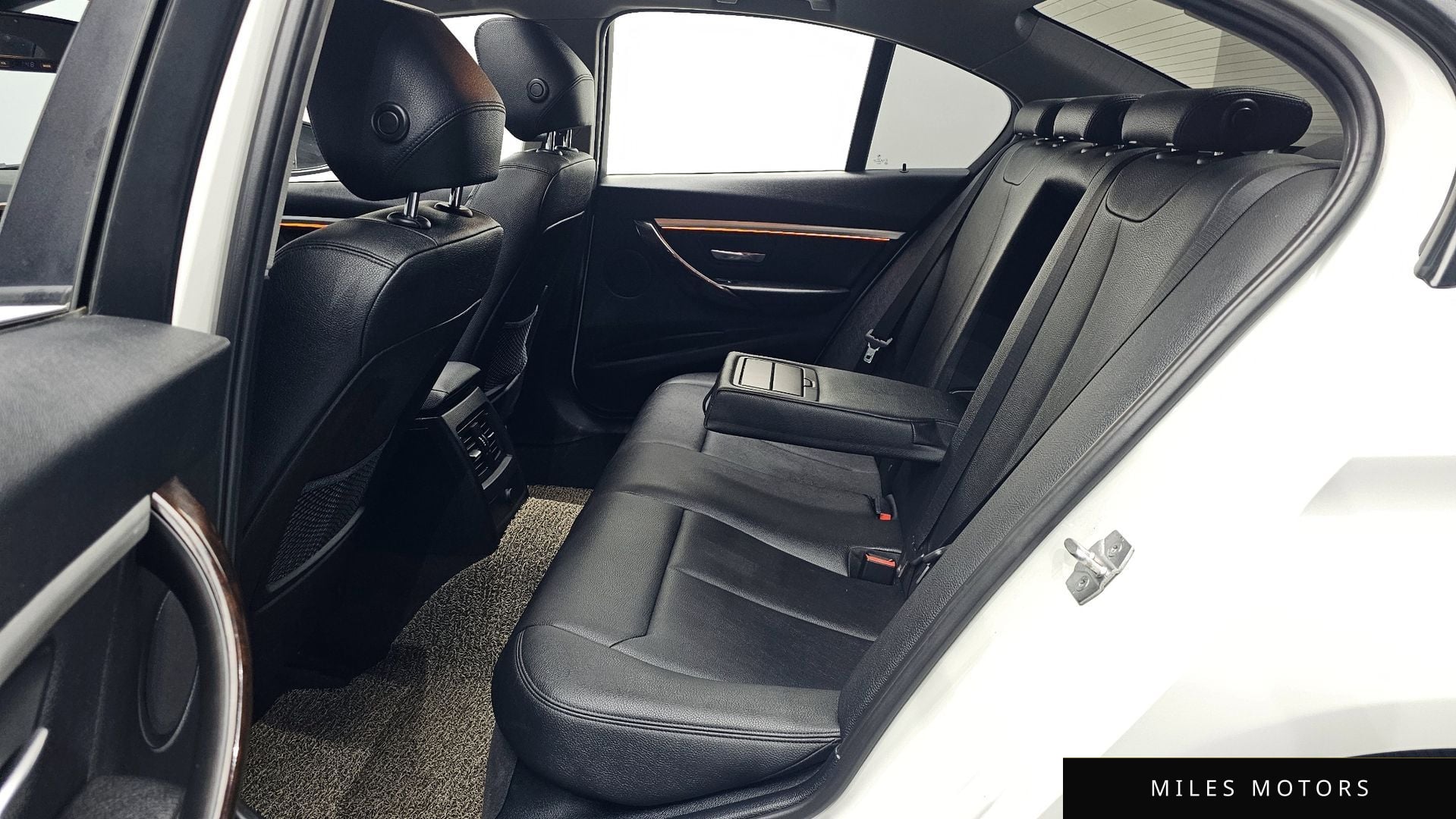 BMW 3 Series (F30) 2015 — миниатюра 11
