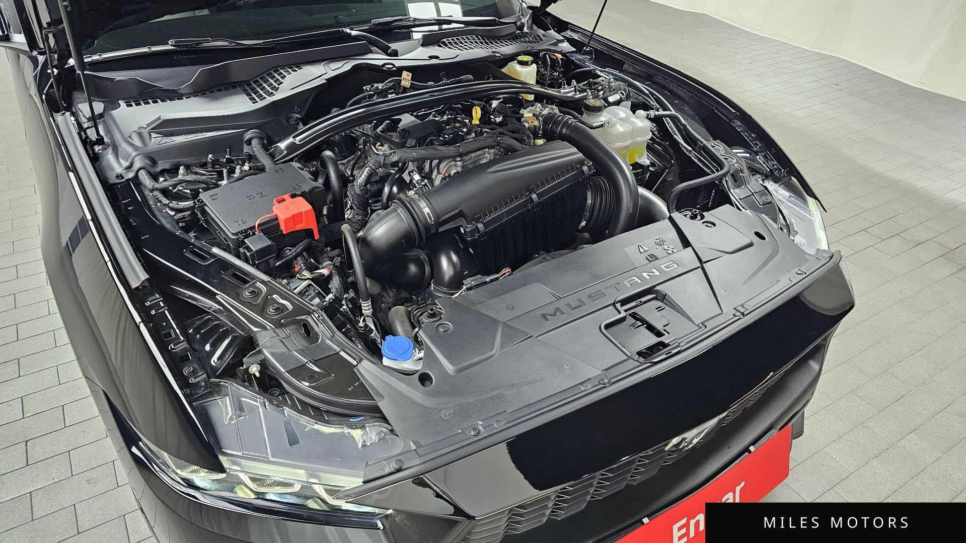 Ford Mustang 2025 — миниатюра 6